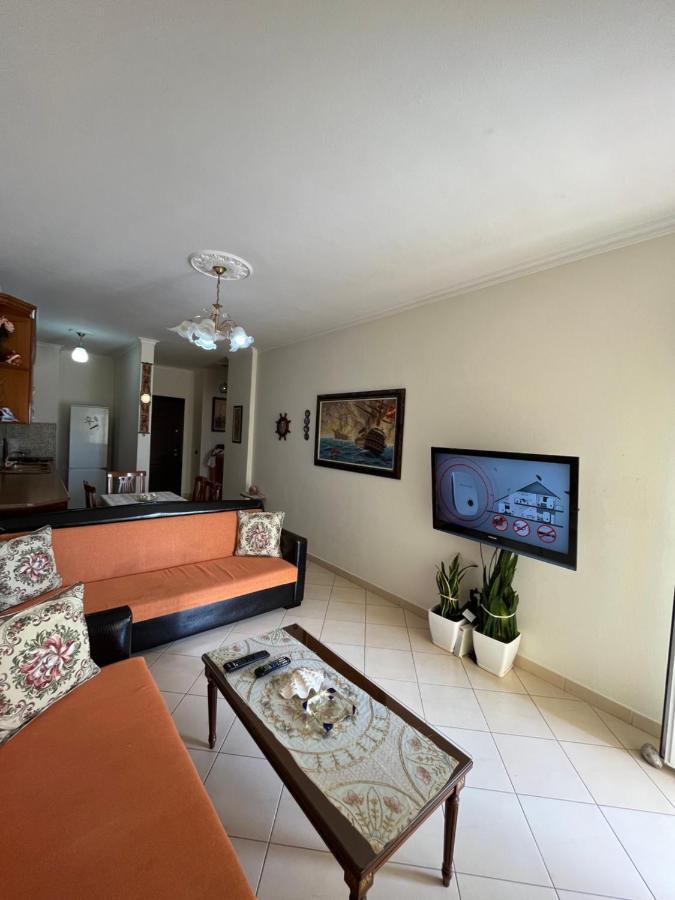 Sea View Apartment Vlorë Екстериор снимка