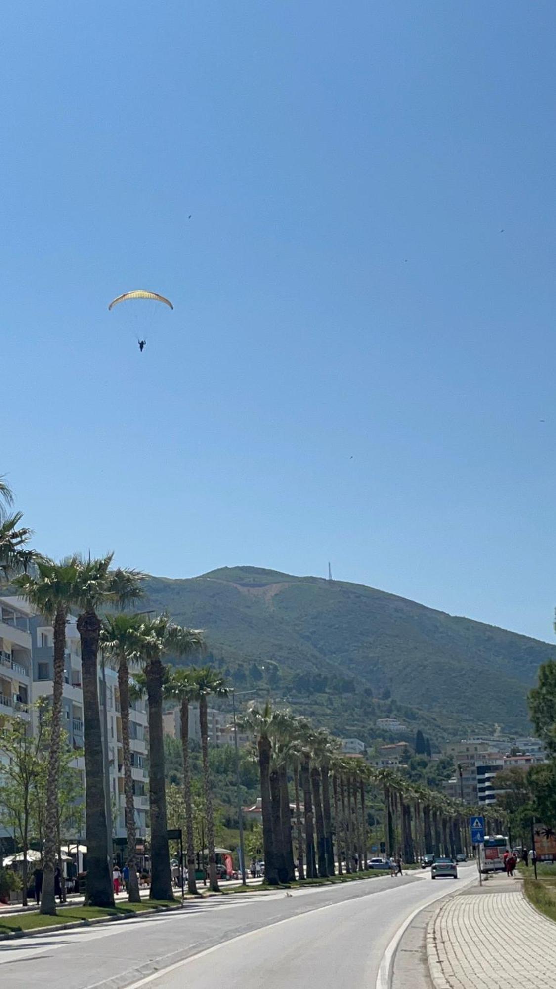 Sea View Apartment Vlorë Екстериор снимка