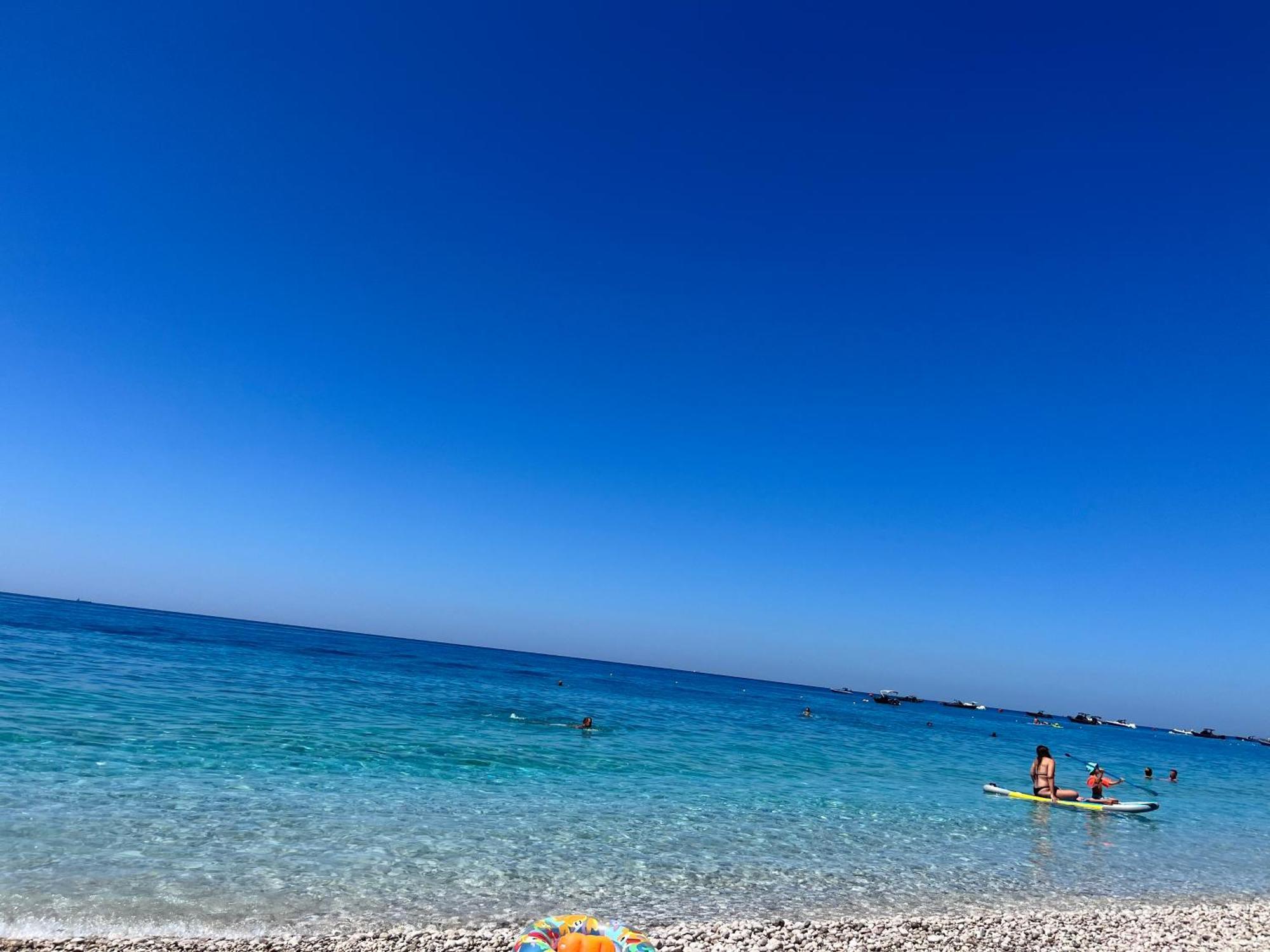 Sea View Apartment Vlorë Екстериор снимка